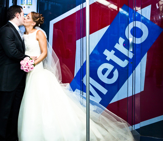 reportaje de boda en el metro